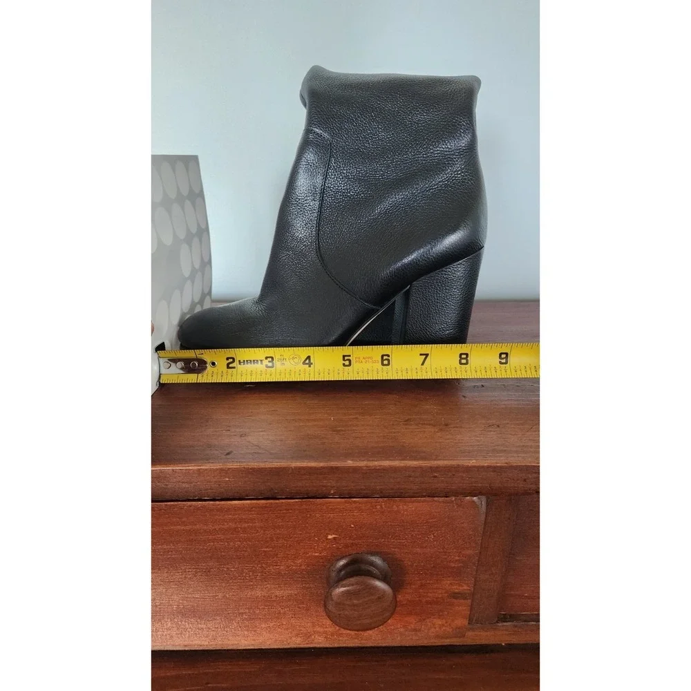 Via Spiga Beline Over The Knee Boots Black Pebbled Leather Block Heel Size 6 M